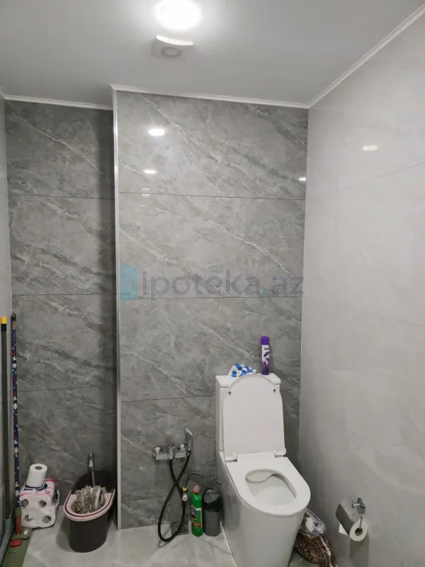 Satılır 2 otaqlı yeni tikili 68 m²