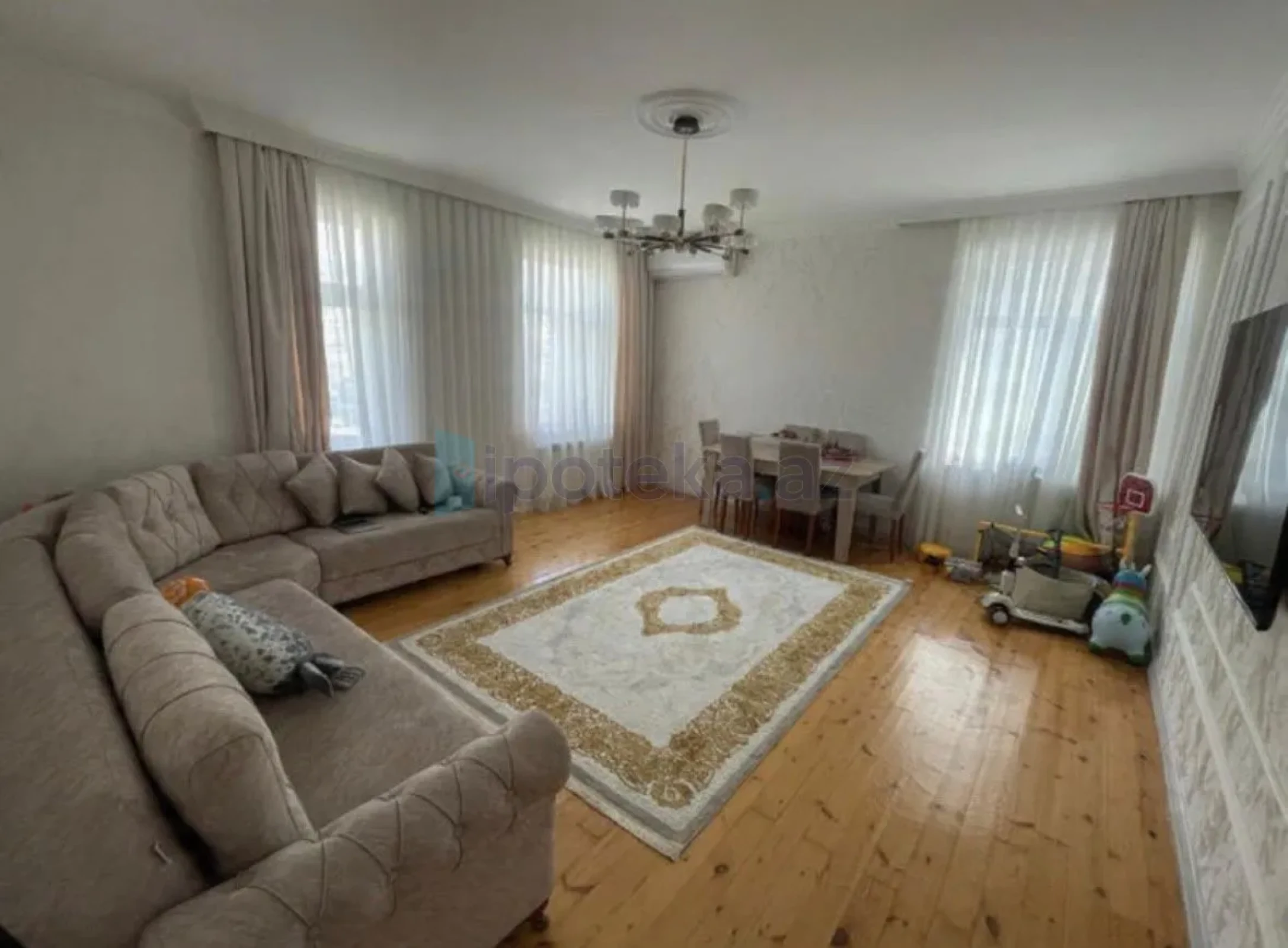 Satılır 2 otaqlı yeni tikili 80 m²