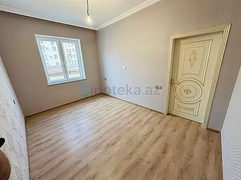 Satılır 5 otaqlı mənzil 157 m²