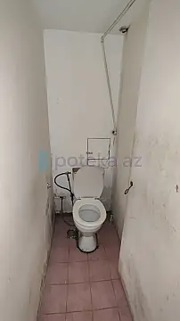 Satılır 2 otaqlı köhnə tikili 62 m²