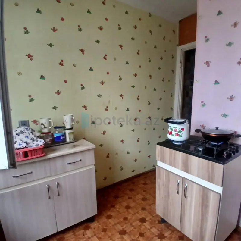 Satılır 2 otaqlı köhnə tikili 49.2 m²