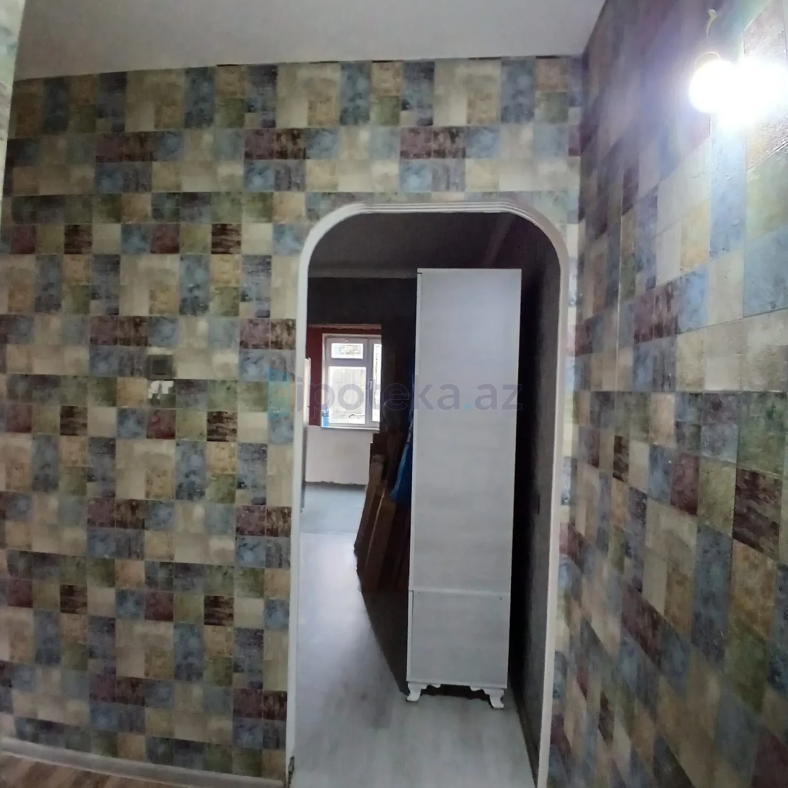 Satılır 2 otaqlı köhnə tikili 49.2 m²