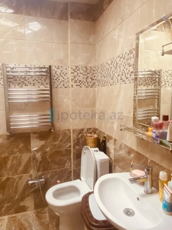 Satılır 2 otaqlı yeni tikili 63 m²