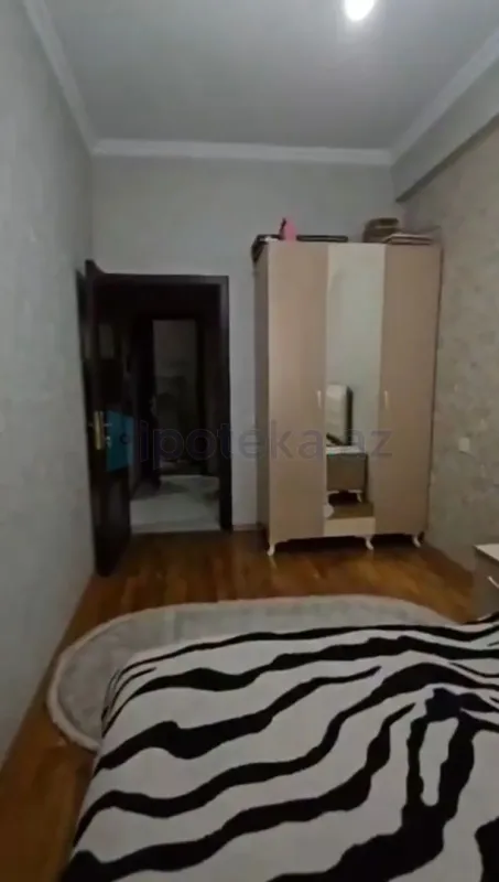 Satılır 3 otaqlı yeni tikili 60 m²