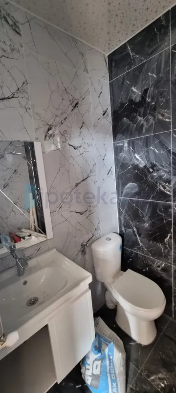 Satılır 2 otaqlı həyət evi 60 m²