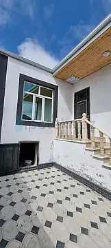 Satılır 2 otaqlı həyət evi 60 m² — Bakı 2 otaq 60.00 m²