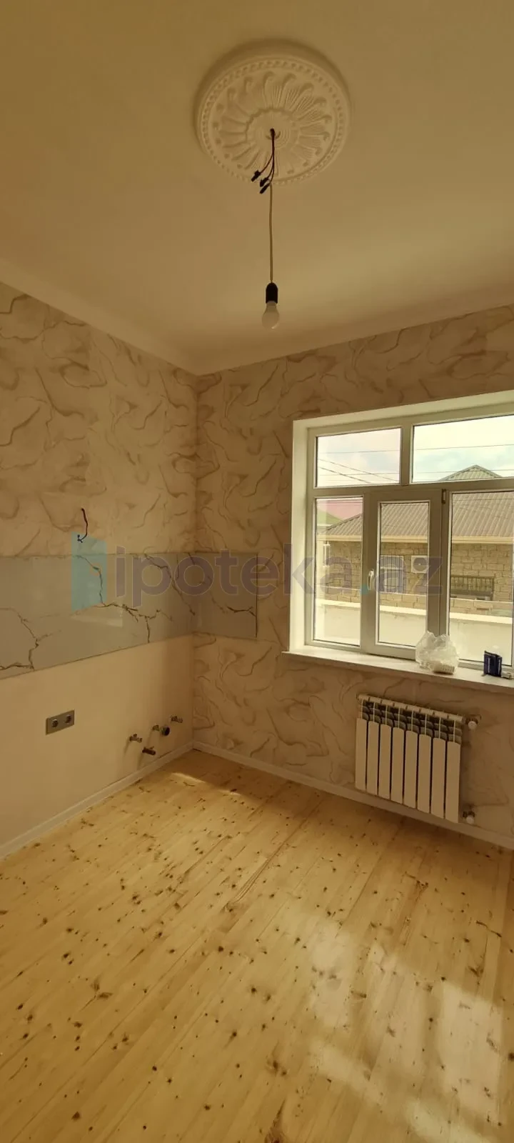 Satılır 2 otaqlı həyət evi 60 m²