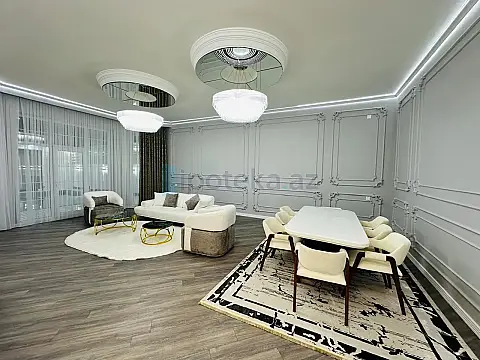 Satılır 5 otaqlı mənzil 230 m²