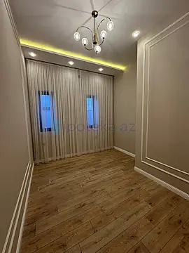 Satılır 4 otaqlı mənzil 175 m²