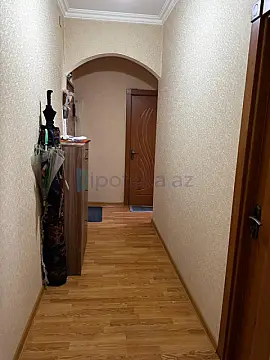 Satılır 2 otaqlı köhnə tikili 53 m²