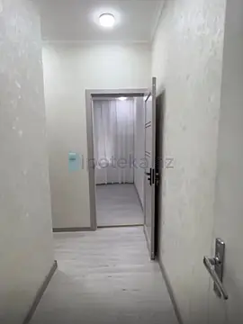 Satılır 2 otaqlı köhnə tikili 50 m²