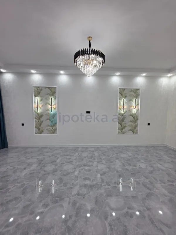 Satılır 4 otaqlı mənzil 150 m²