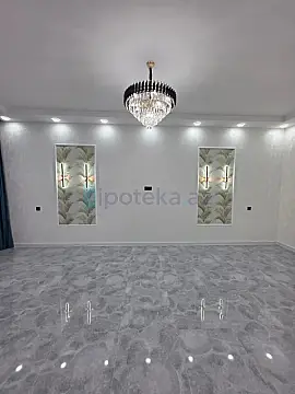 Satılır 4 otaqlı mənzil 150 m²