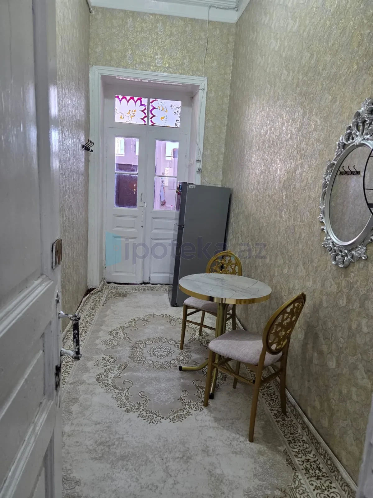 Satılır 2 otaqlı köhnə tikili 40 m²