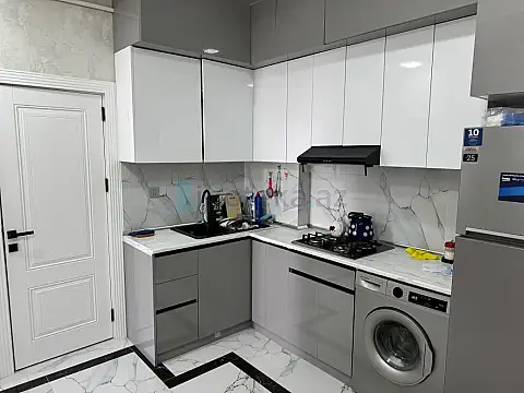 Satılır 2 otaqlı yeni tikili 53 m²