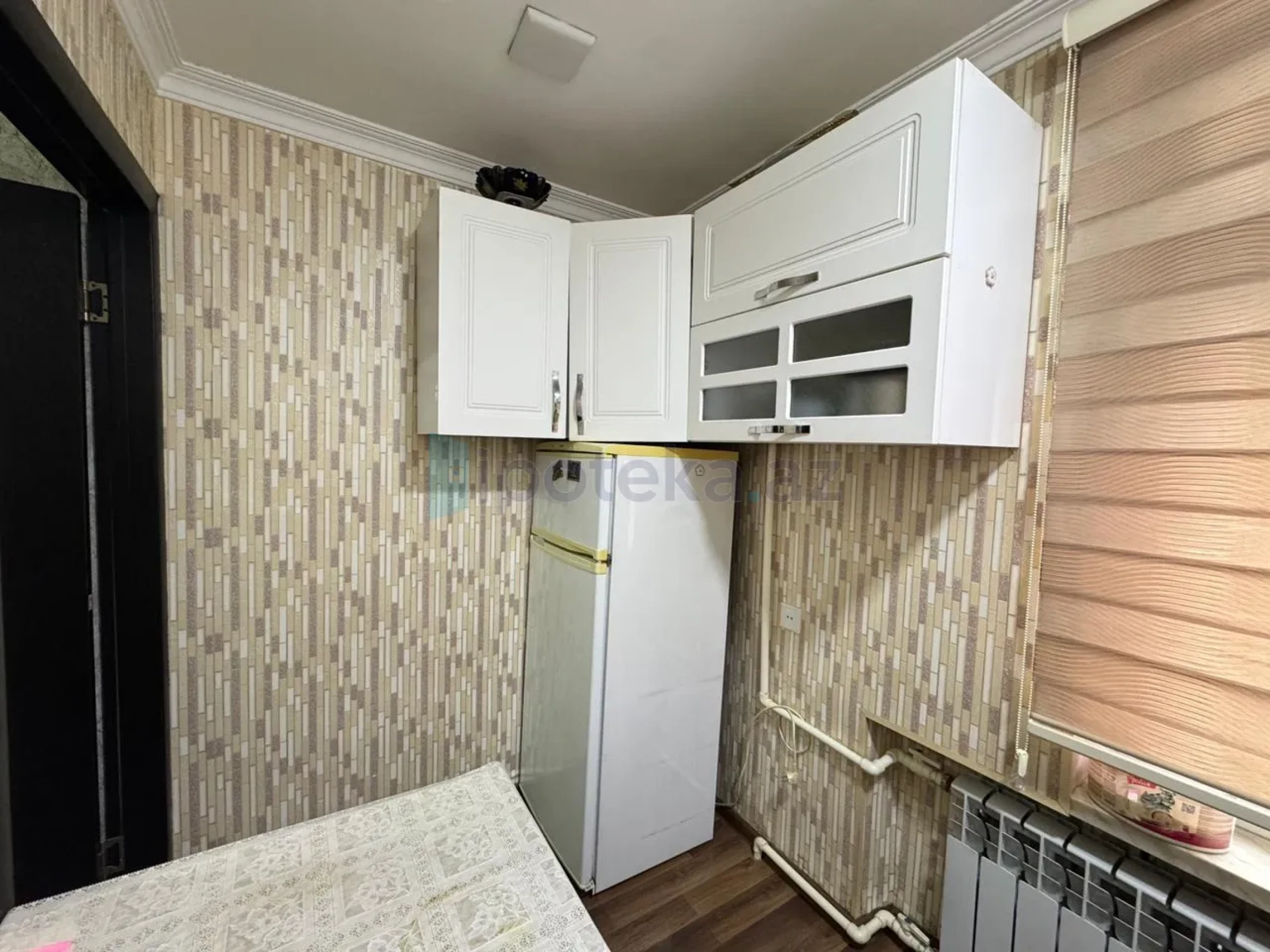 Satılır 3 otaqlı köhnə tikili 63 m²