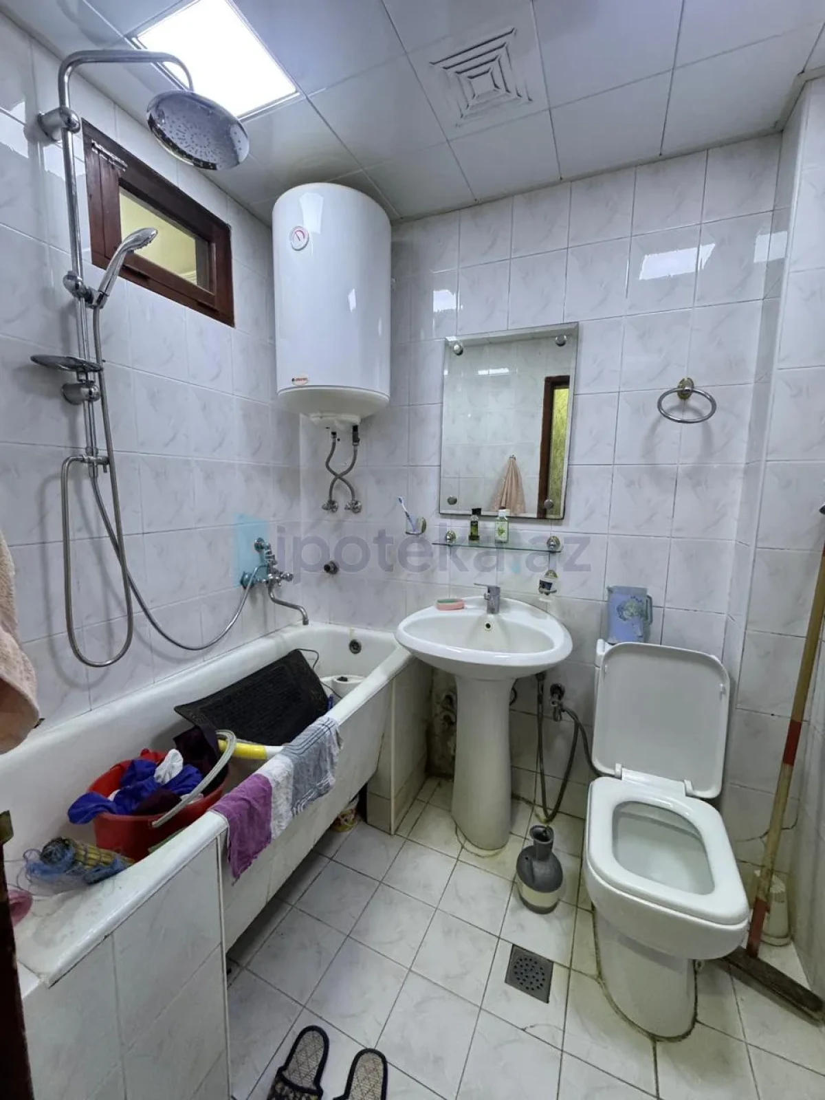 Satılır 3 otaqlı köhnə tikili 63 m²