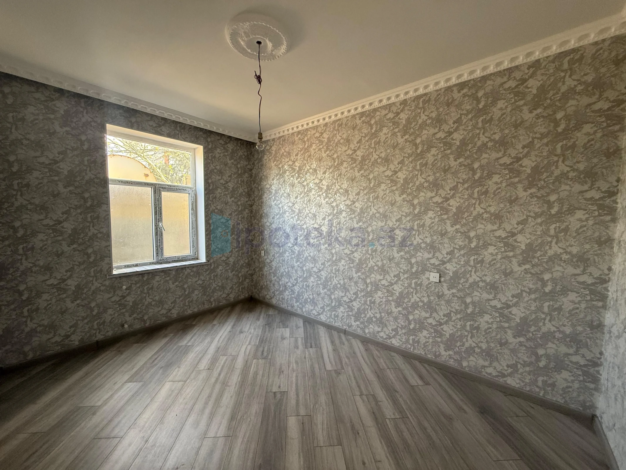 Satılır 3 otaqlı həyət evi 90 m²
