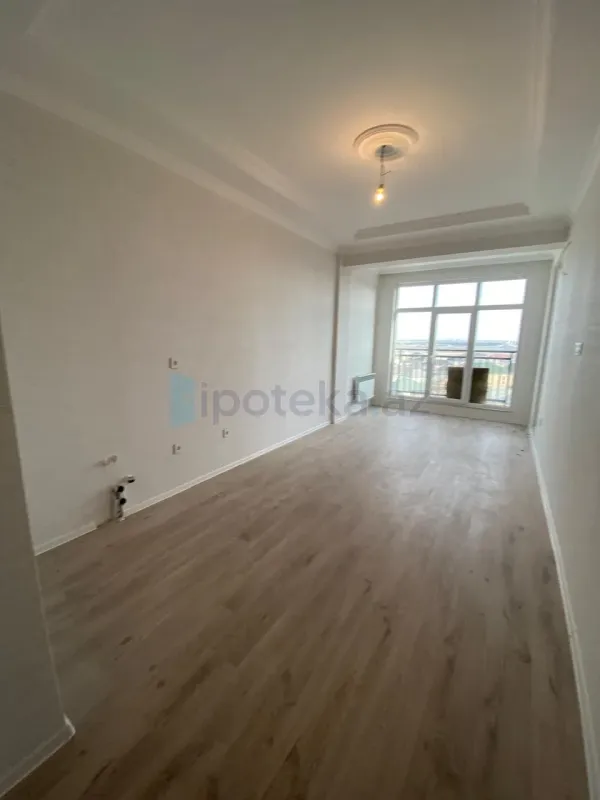 Satılır 2 otaqlı yeni tikili 72.5 m²