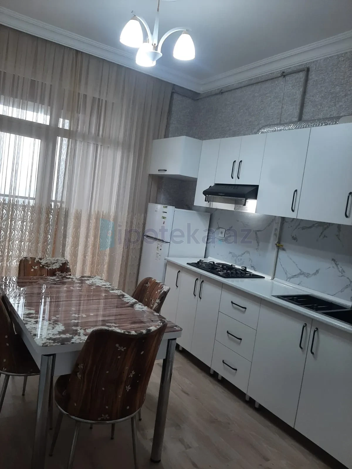 Satılır 2 otaqlı yeni tikili 93 m²