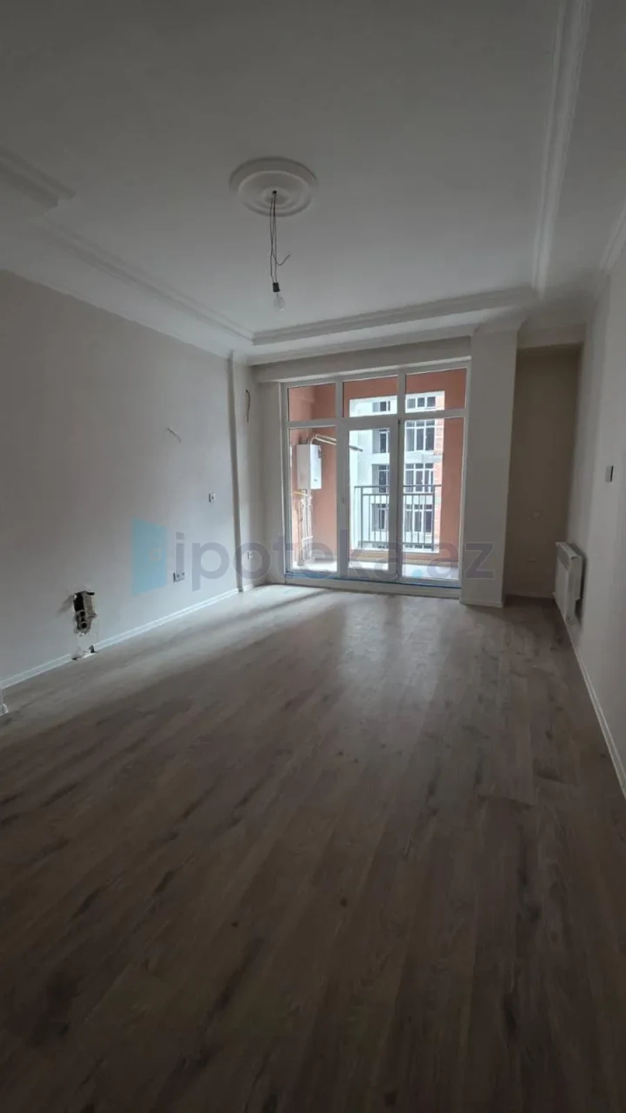 Satılır 3 otaqlı yeni tikili 96 m²