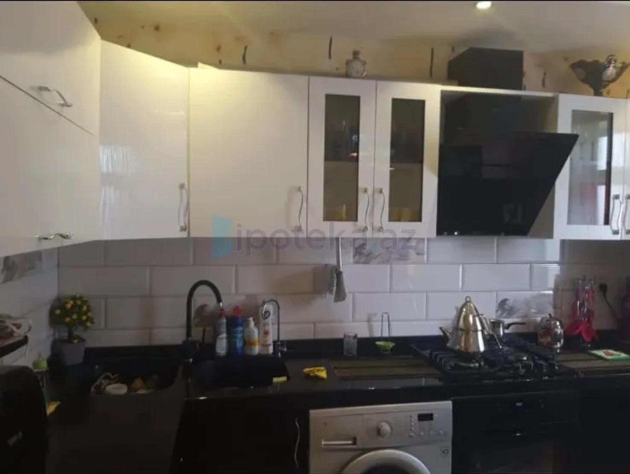 Satılır 3 otaqlı yeni tikili 79 m²