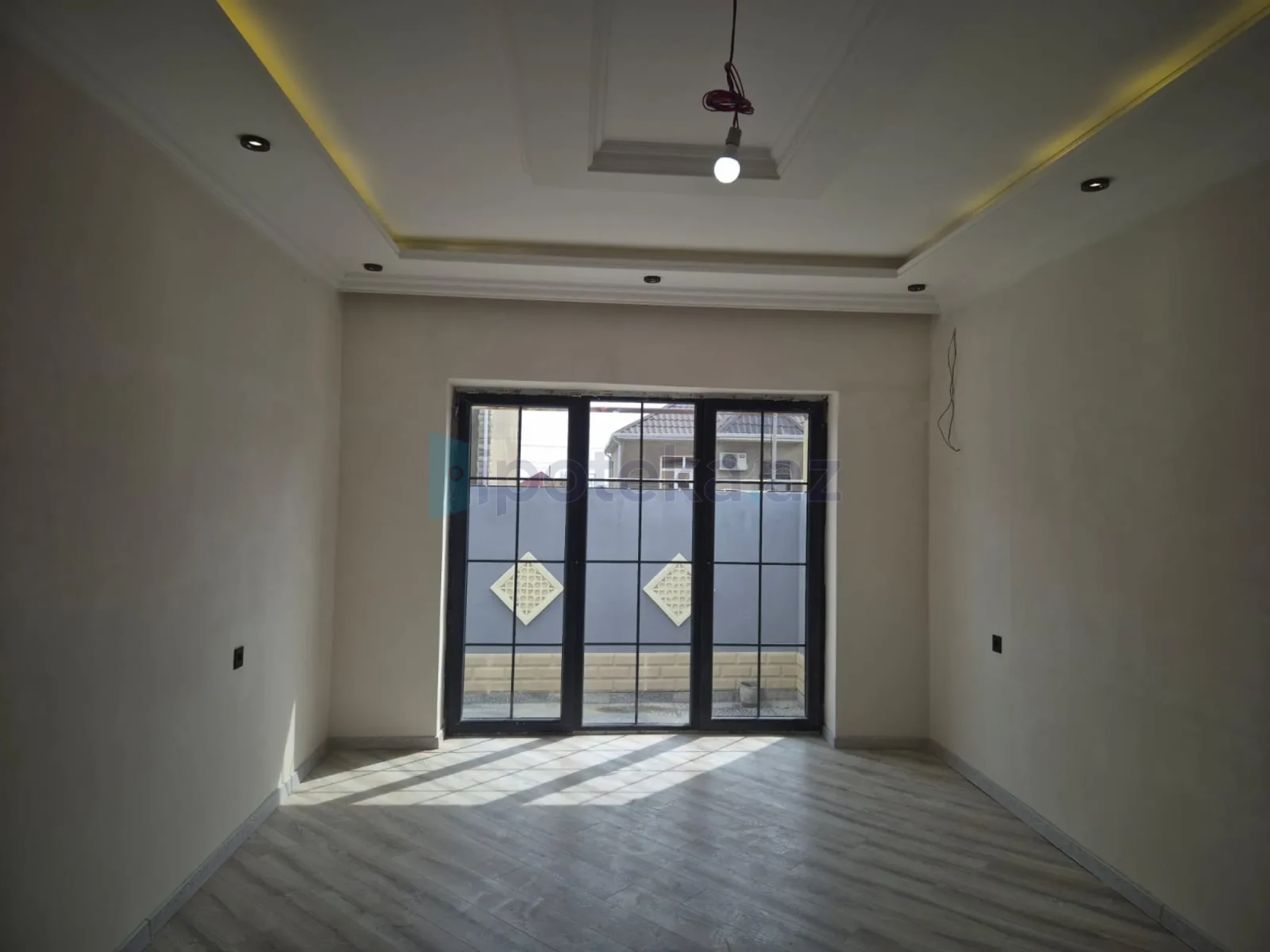Satılır 4 otaqlı həyət evi 120 m²