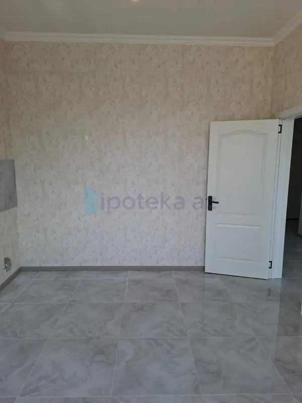 Satılır 4 otaqlı mənzil 125 m²