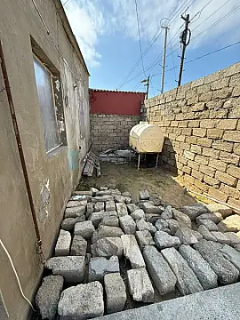 Satılır 3 otaqlı həyət evi 50 m²