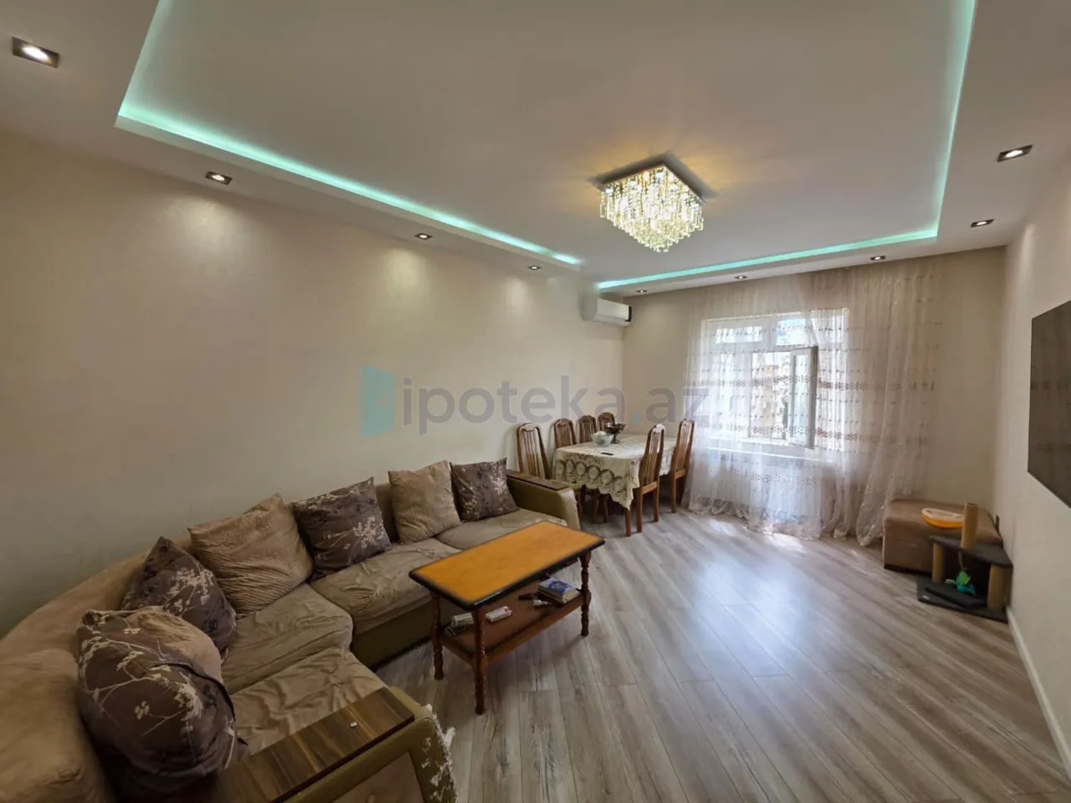 Satılır 3 otaqlı köhnə tikili 80 m²