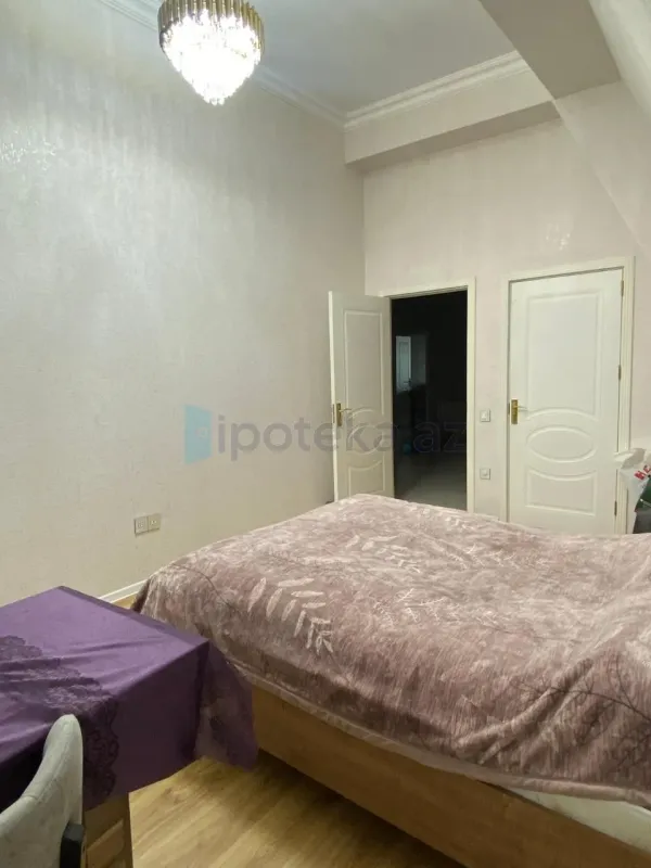 Satılır 4 otaqlı yeni tikili 143 m²