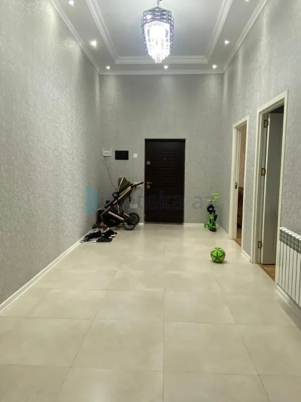 Satılır 4 otaqlı yeni tikili 143 m²