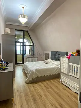 Satılır 4 otaqlı yeni tikili 143 m²