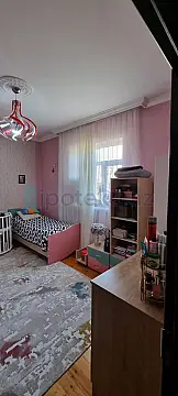 Satılır 4 otaqlı həyət evi 168 m²