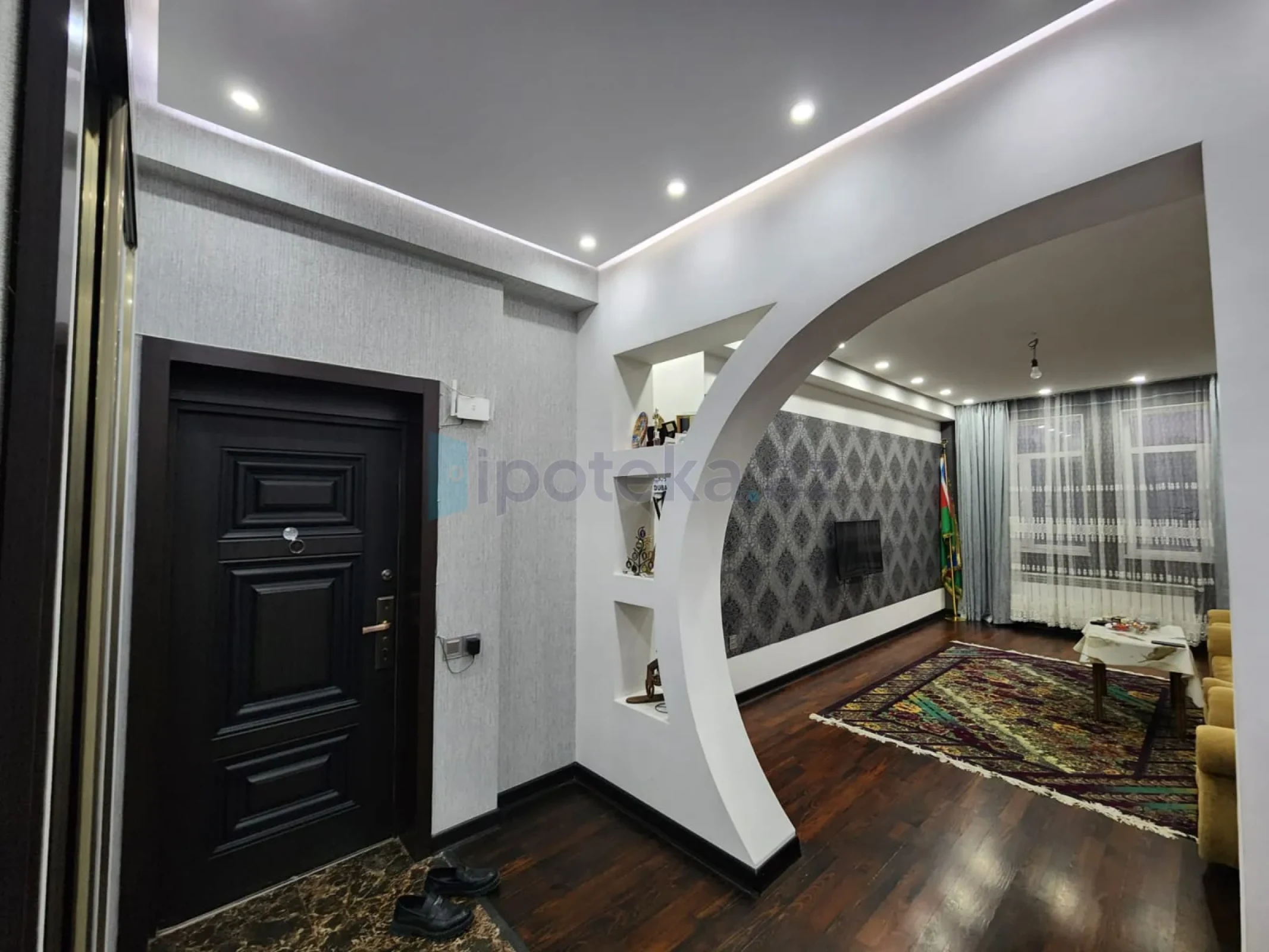 Satılır 3 otaqlı yeni tikili 89 m²