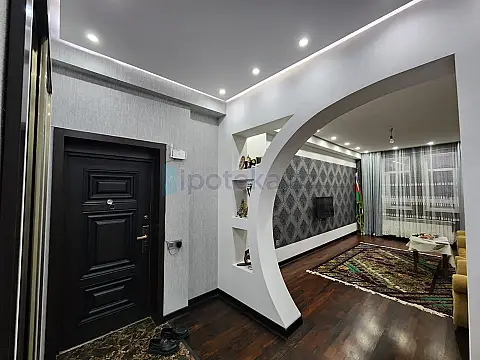 Satılır 3 otaqlı yeni tikili 89 m²