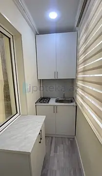 Satılır 3 otaqlı köhnə tikili 70 m²