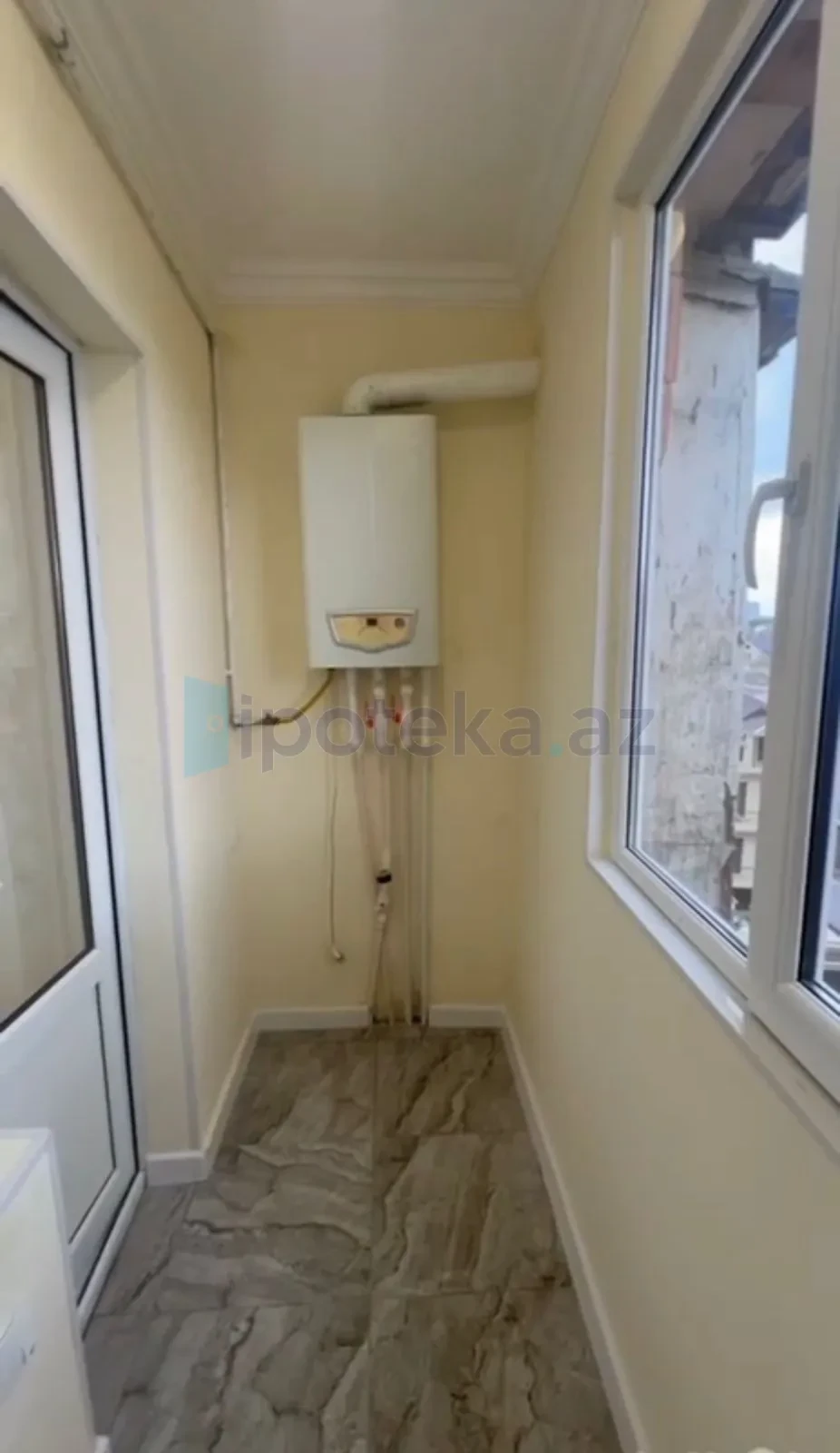 Satılır 3 otaqlı köhnə tikili 70 m²