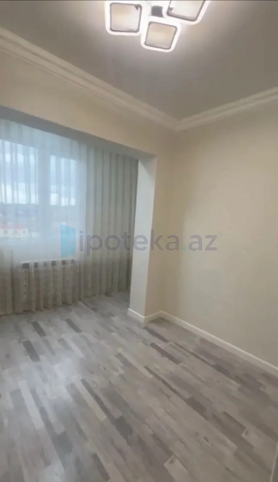 Satılır 3 otaqlı köhnə tikili 70 m²