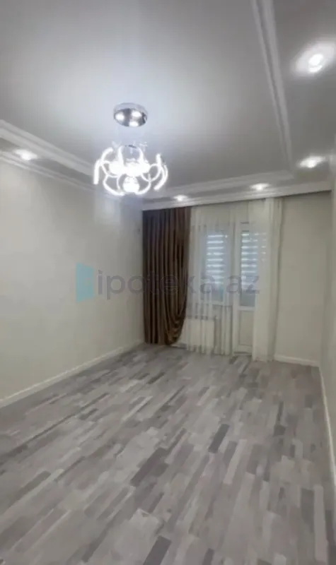 Satılır 3 otaqlı köhnə tikili 70 m²
