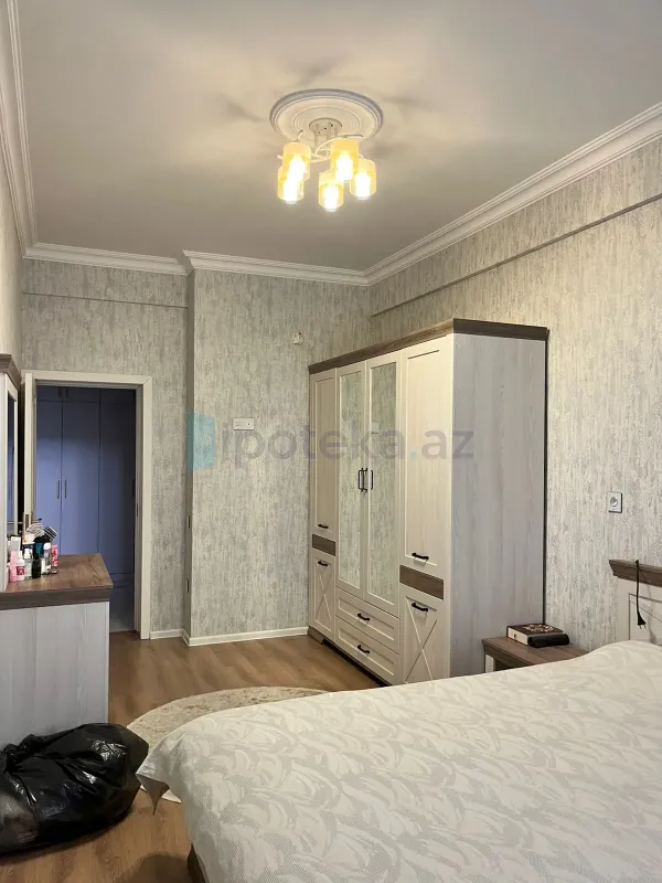 Satılır 2 otaqlı yeni tikili 70 m²