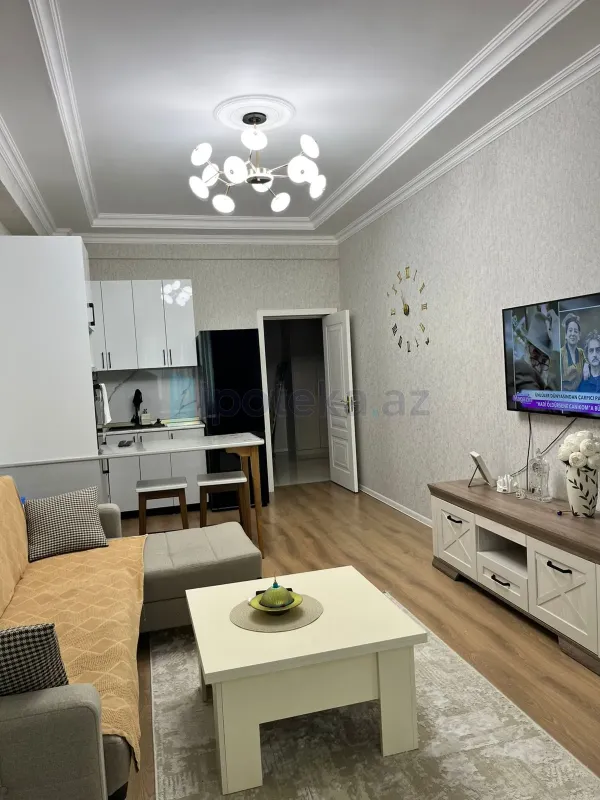 Satılır 2 otaqlı yeni tikili 70 m²