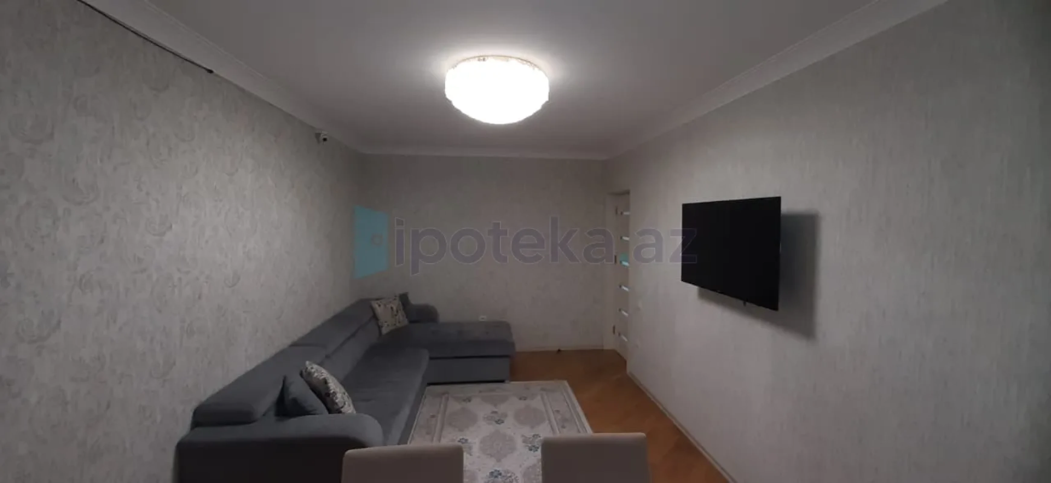 Satılır 3 otaqlı köhnə tikili 70 m²