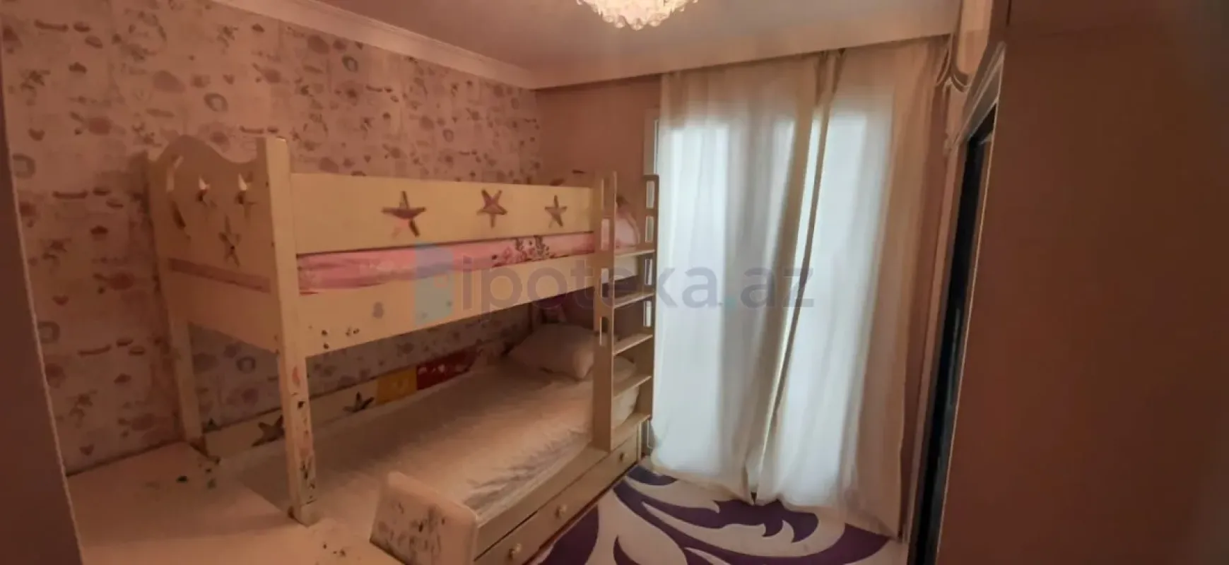 Satılır 3 otaqlı köhnə tikili 70 m²
