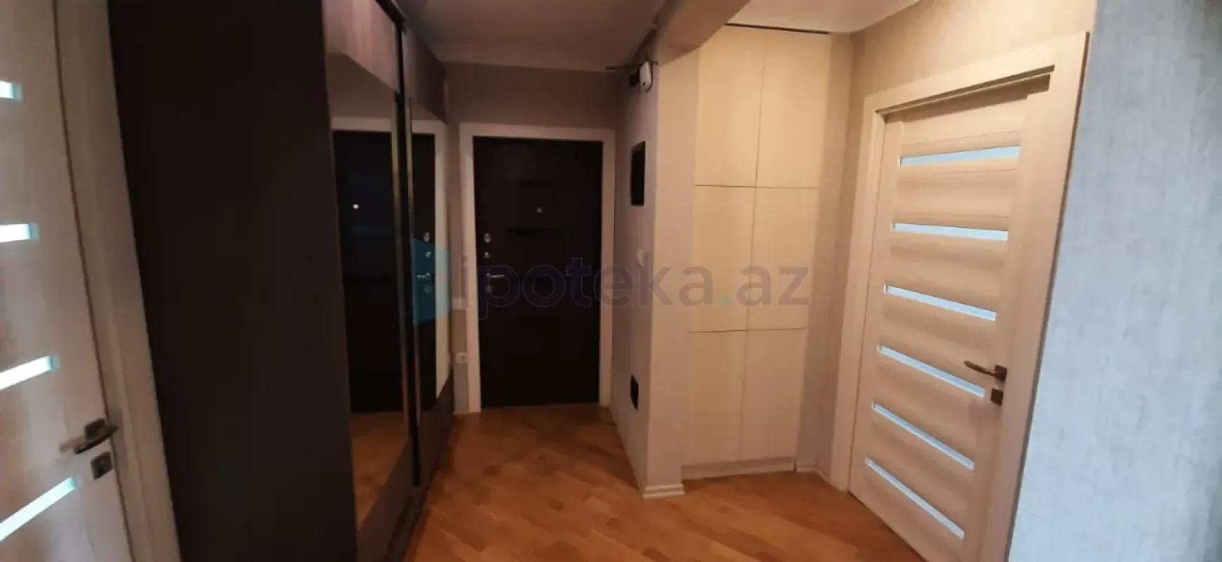 Satılır 3 otaqlı köhnə tikili 70 m²