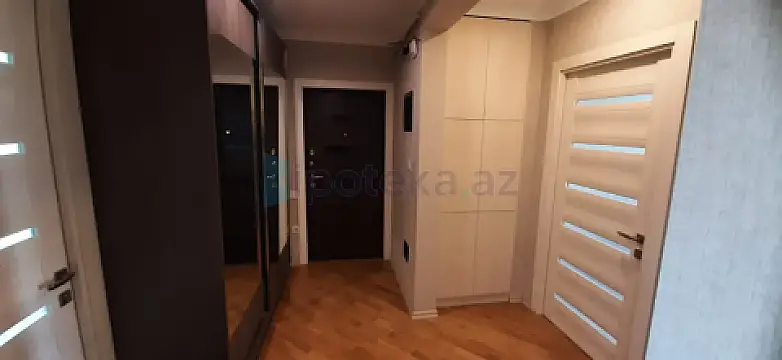 Satılır 3 otaqlı köhnə tikili 70 m²
