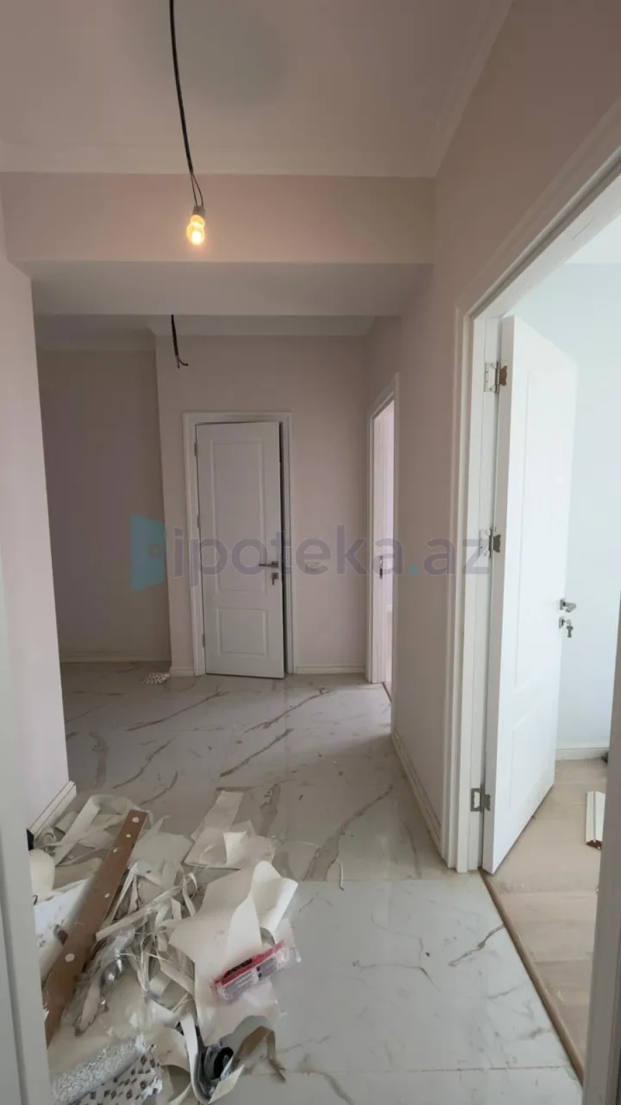 Satılır 2 otaqlı yeni tikili 63 m²