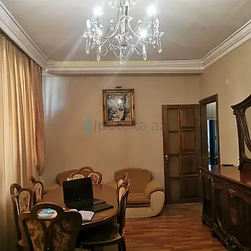 Satılır 2 otaqlı yeni tikili 76 m²