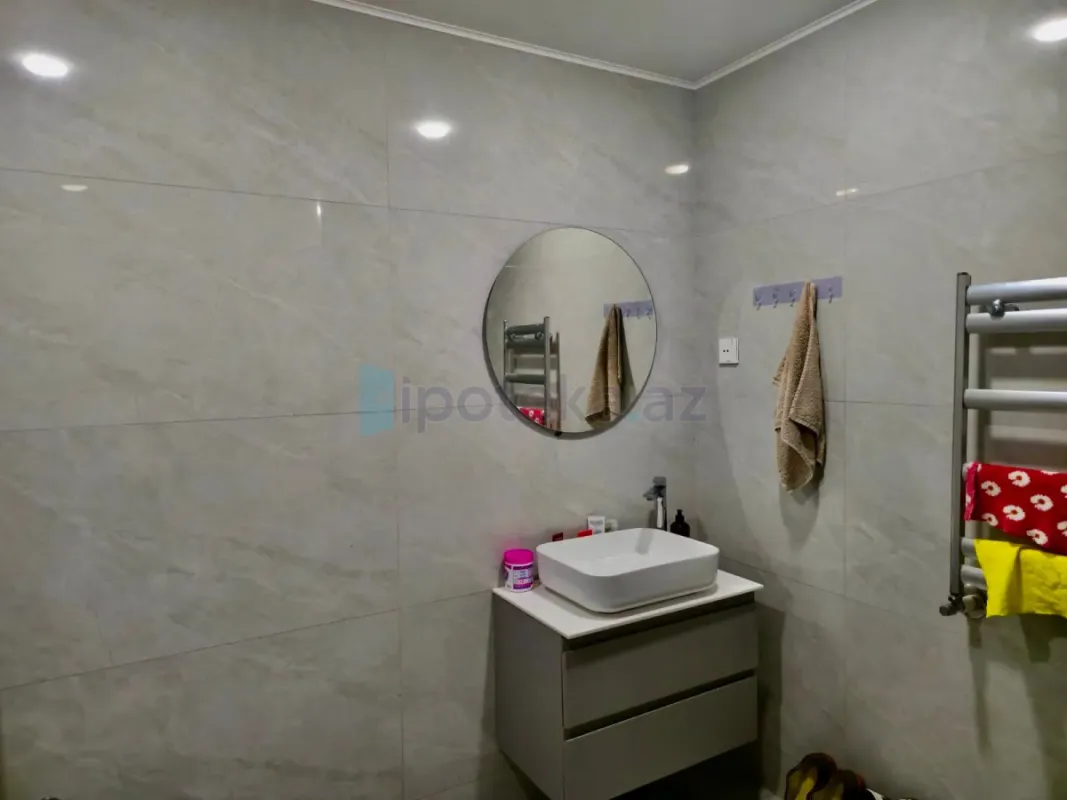 Satılır 2 otaqlı yeni tikili 68 m²