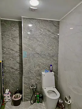 Satılır 2 otaqlı yeni tikili 68 m²